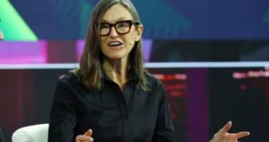 Cathie Wood's ARK Invest purchases 353,328 Circle shares